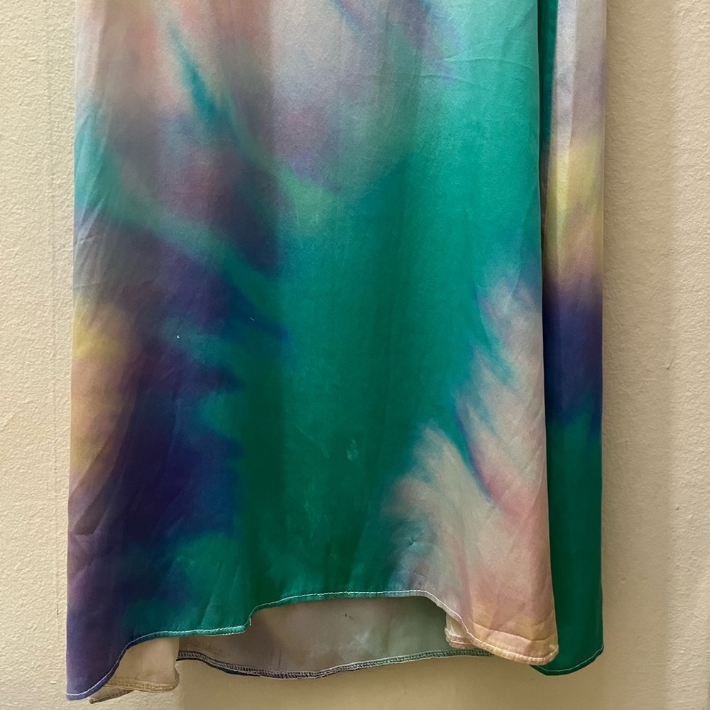 Retrofête Marlene Silk Dress in Rainbow Tie-Dye, Size M - Picture 12 of 16